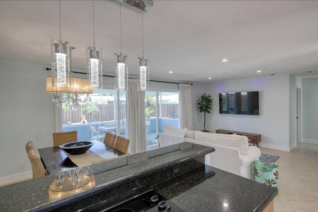Paradise 4 Min To The Beach With Private Heated Pool Deerfield Beach Esterno foto